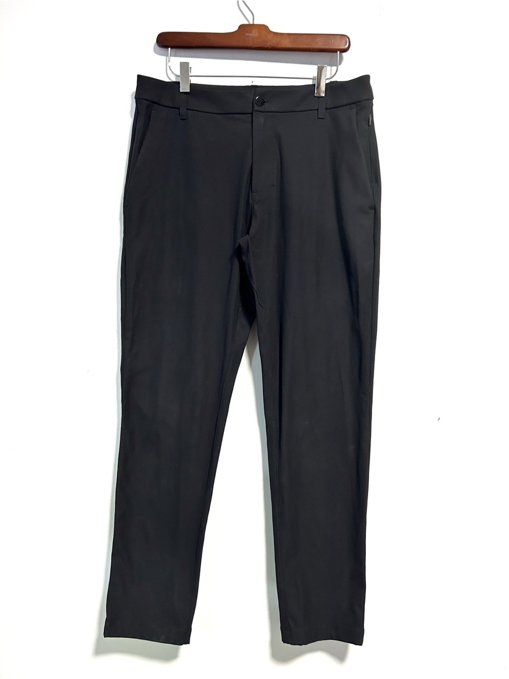Lululemon Men’s Pants Size 32 Black ABC Classic Fit LM5BDKS